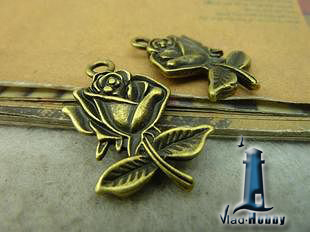 картинка Подвеска "Цветок розы" от Vlad-Hobby