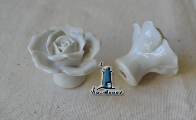 картинка Ручка-кнопка "Белая роза" от Vlad-Hobby